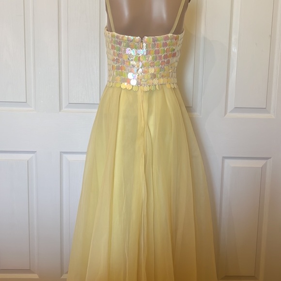 Alyce Designs yellow tulle and holographic sequin prom/bridesmaid/formal  size 6 - Picture 4 of 11